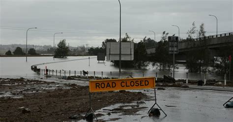 Photo source Bureau of Meteorology. . Armidale flood warning